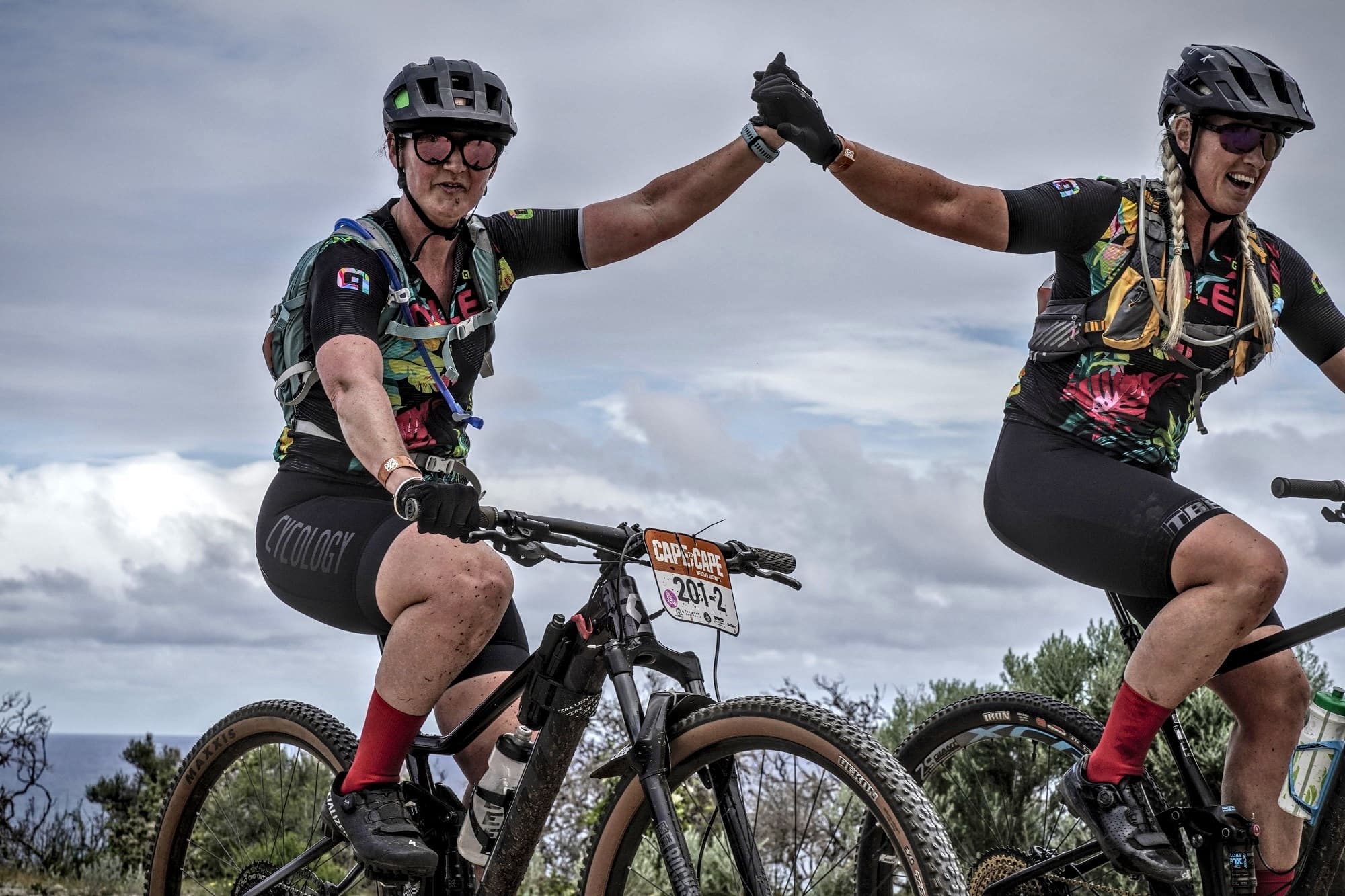 Friends fighting MS together2