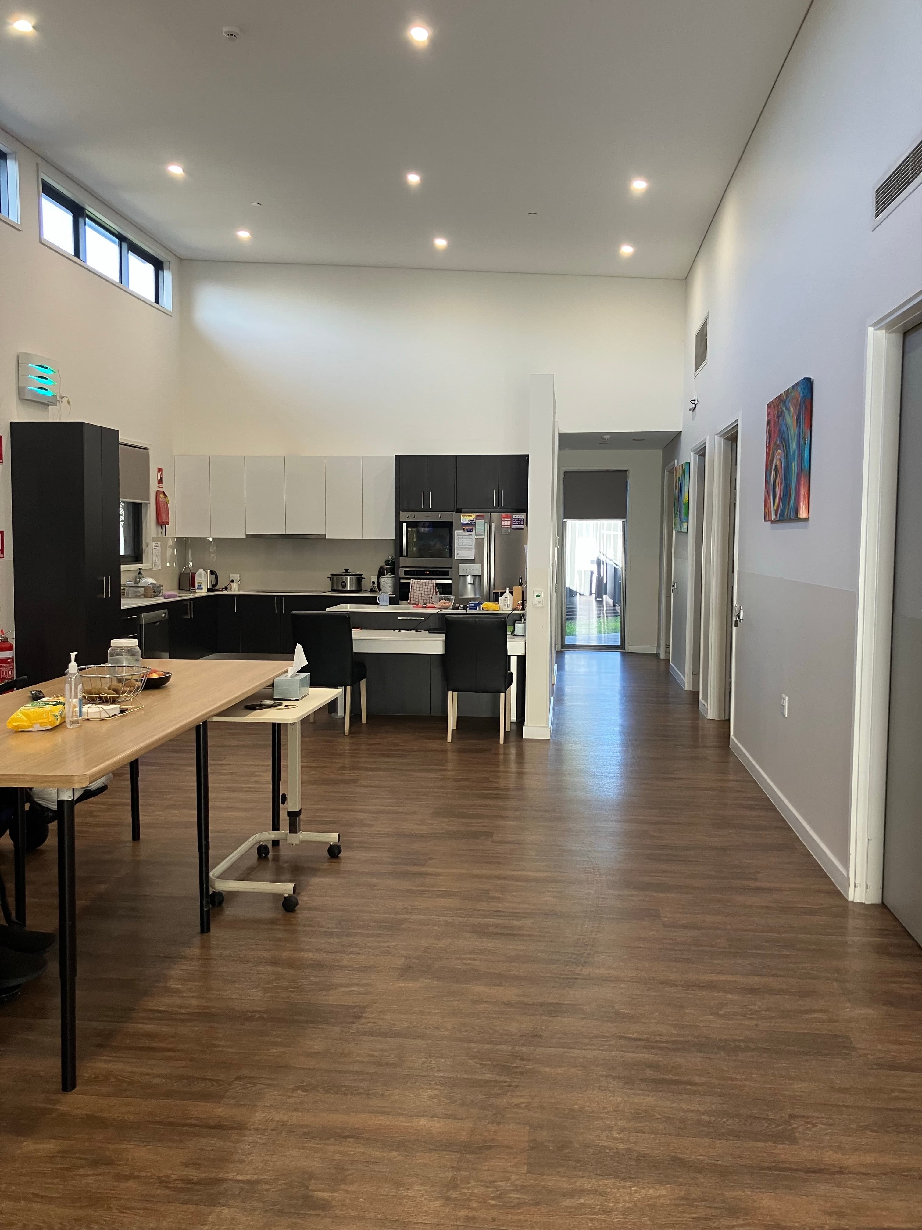 A photo inside Beverly Hills accommodation kitchen