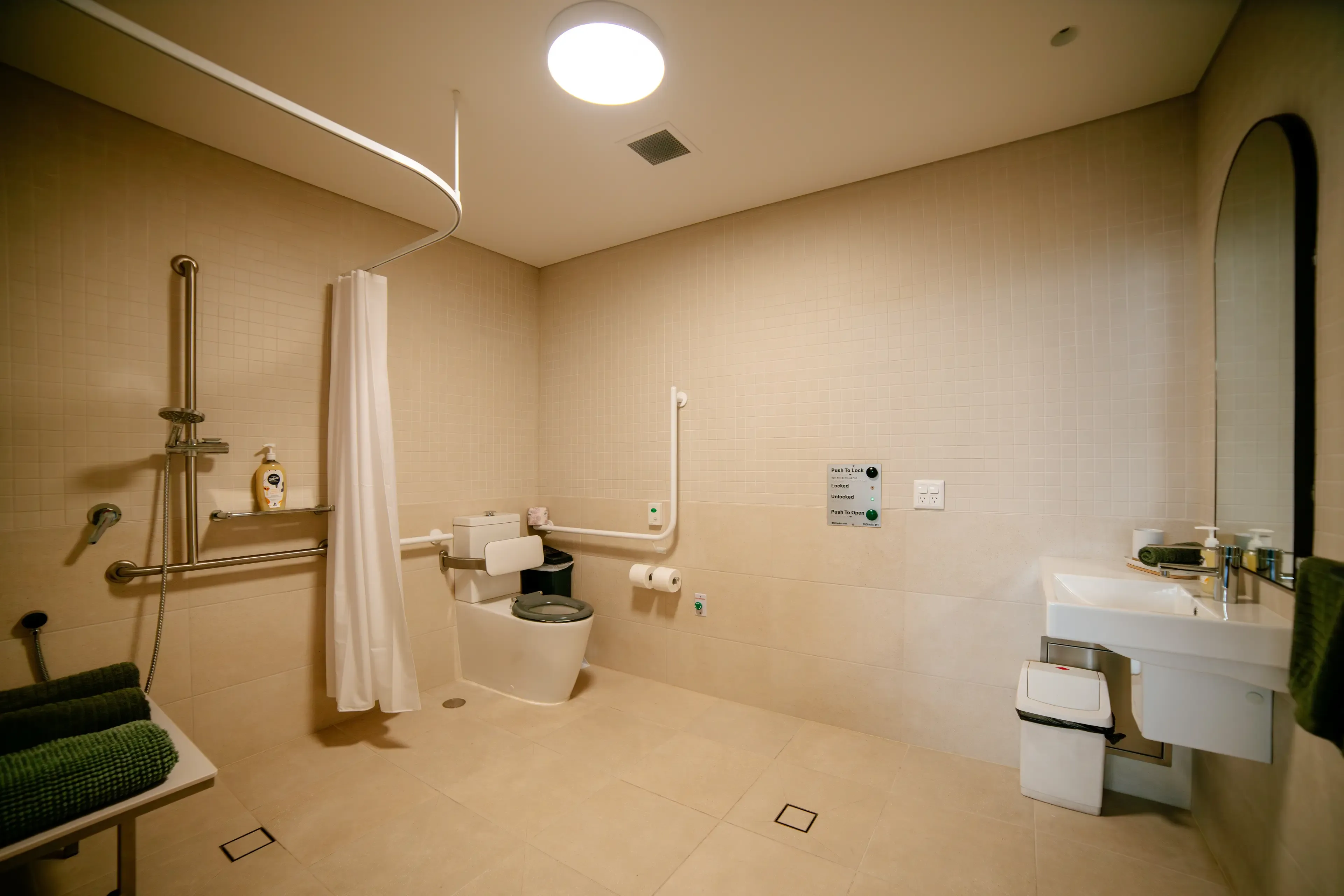 An image of the bathroom in the Lidcombe accomodation