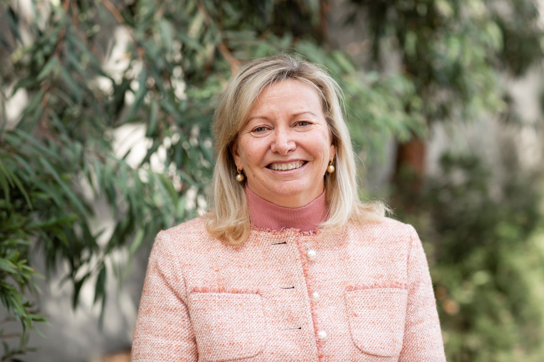 H walker MS headshots 33